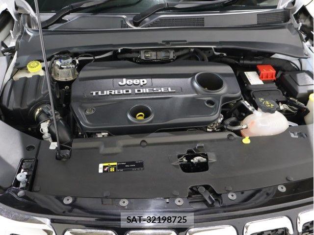 Jeep COMMANDER 2026-03 8099771-19