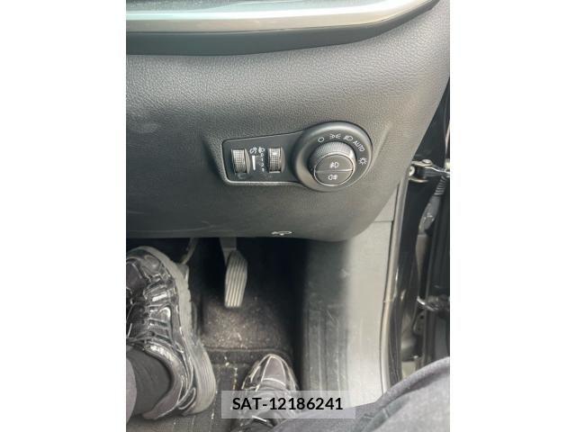 Jeep COMMANDER 2023-12 8099774-21