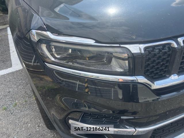 Jeep COMMANDER 2023-12 8099774-2
