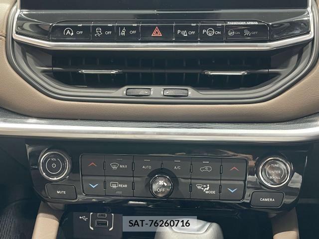 Jeep COMMANDER 2026-03 8130651-29