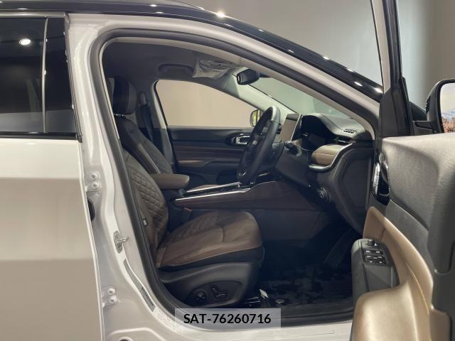 Jeep COMMANDER 2026-03 8130651-7