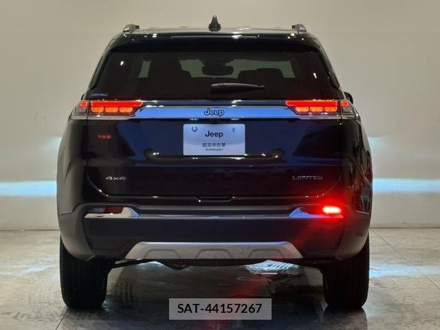 Jeep COMMANDER 2023-12 8207988-16