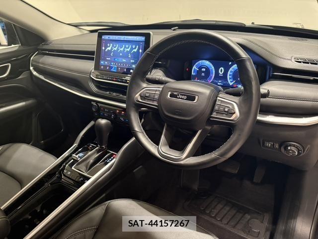 Jeep COMMANDER 2023-12 8207988-1