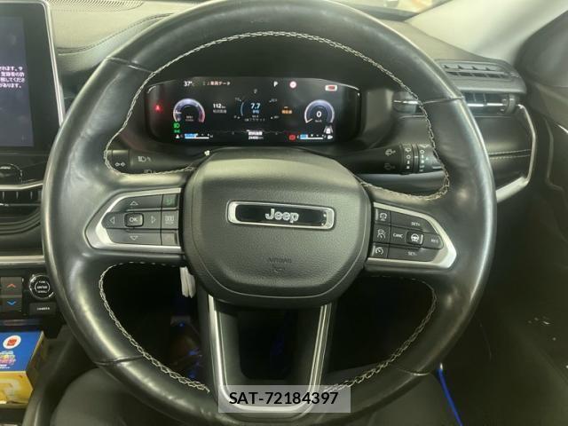 Jeep COMMANDER 2022-11 8230425-14