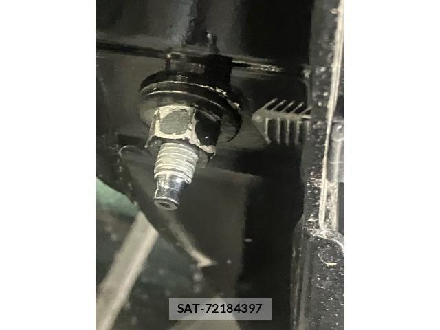 Jeep COMMANDER 2022-11 8230425-25