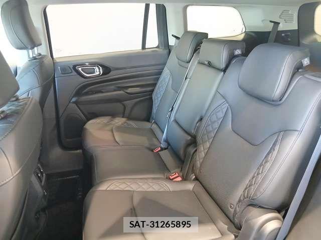 Jeep COMMANDER 2024-09 8245494-8