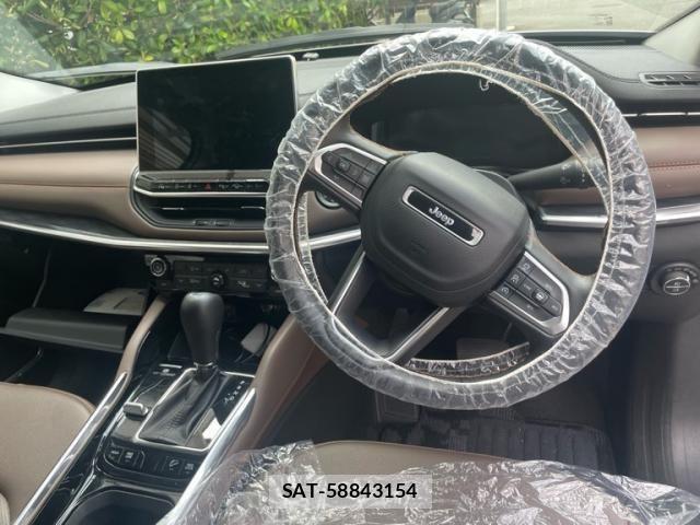 Jeep COMMANDER 2025-03 8314897-5