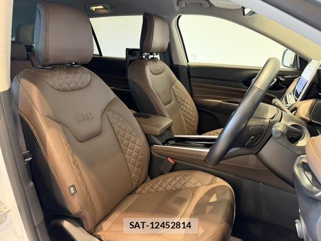 Jeep COMMANDER 2024-01 8336301-3