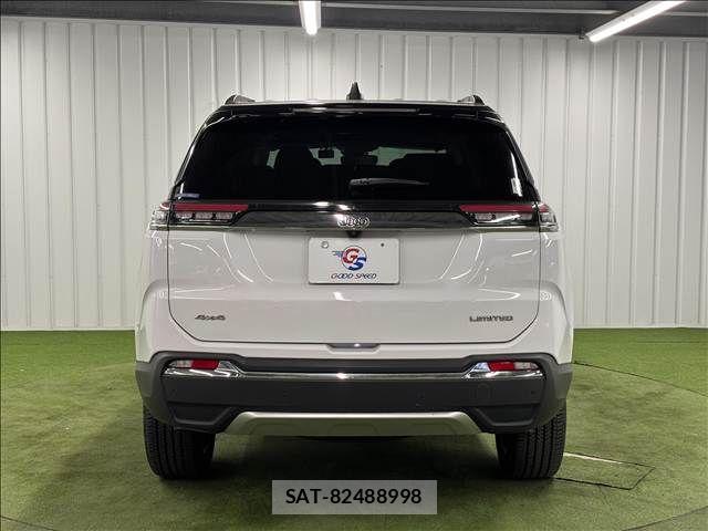 Jeep COMMANDER 2023-04 8336299-13
