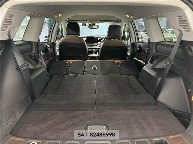 Jeep COMMANDER 2023-04 8336299-17