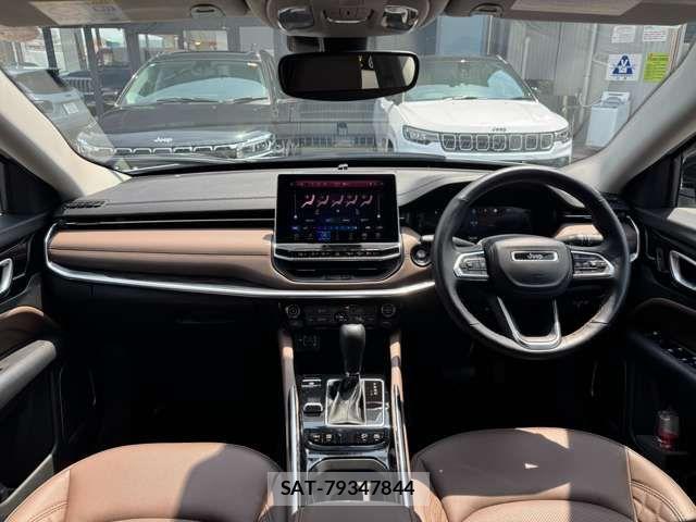 Jeep COMMANDER 2025-09 8354726-9