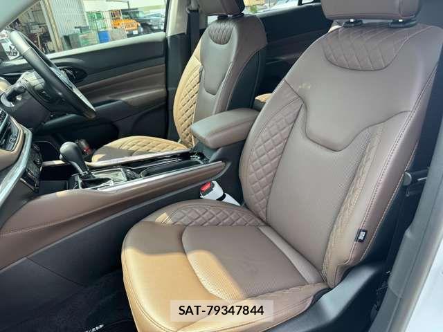 Jeep COMMANDER 2025-09 8354726-13