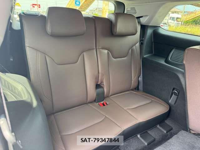 Jeep COMMANDER 2025-09 8354726-19