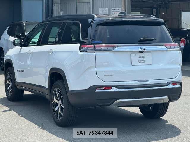Jeep COMMANDER 2025-09 8354726-5