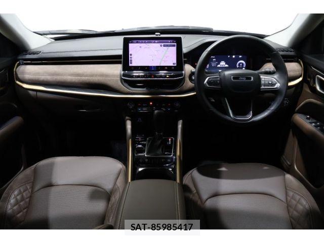 Jeep COMMANDER 2025-02 8366423-21