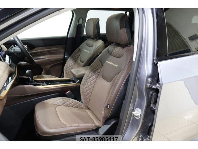 Jeep COMMANDER 2025-02 8366423-4