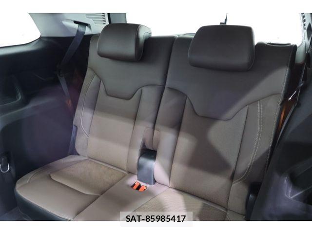 Jeep COMMANDER 2025-02 8366423-6