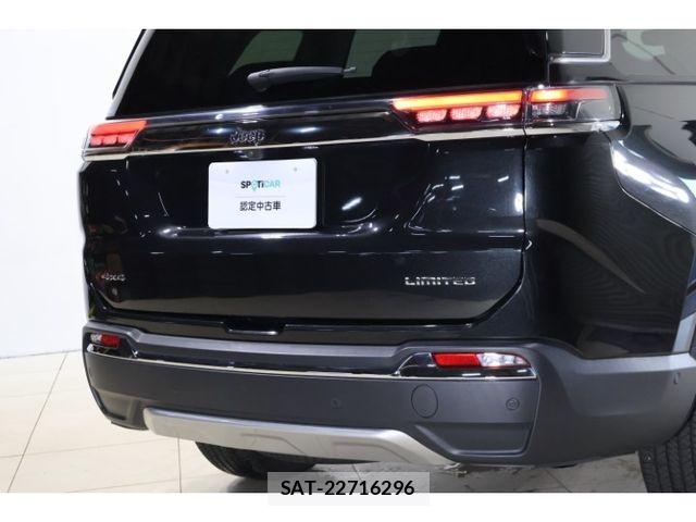 Jeep COMMANDER 2024-02 8562229-17