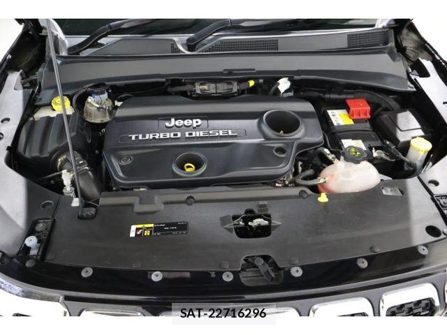 Jeep COMMANDER 2024-02 8562229-29