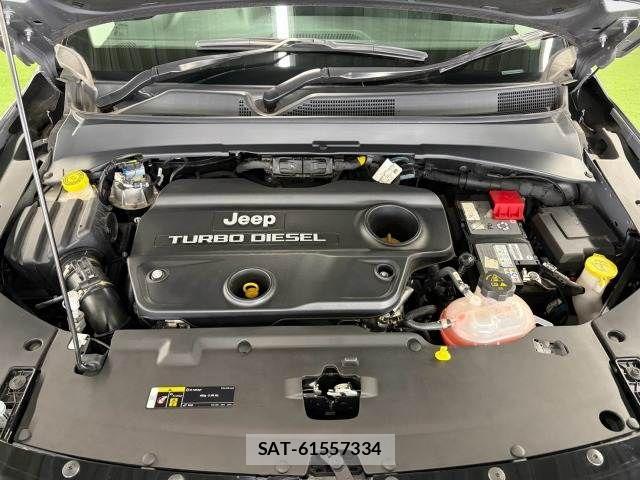 Jeep COMMANDER 2024-08 8627223-11