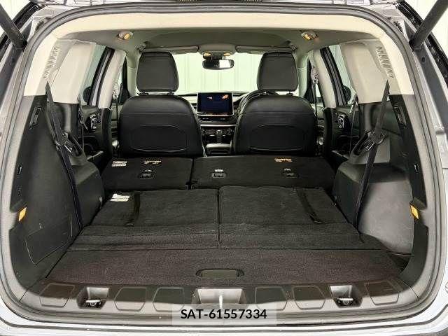 Jeep COMMANDER 2024-08 8627223-17