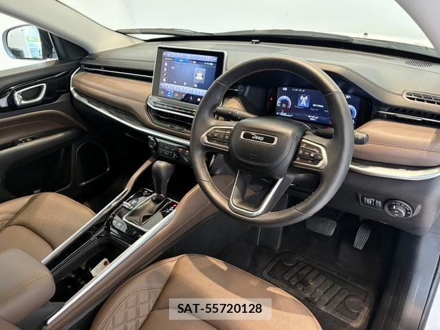 Jeep COMMANDER 2023-09 8627224-1