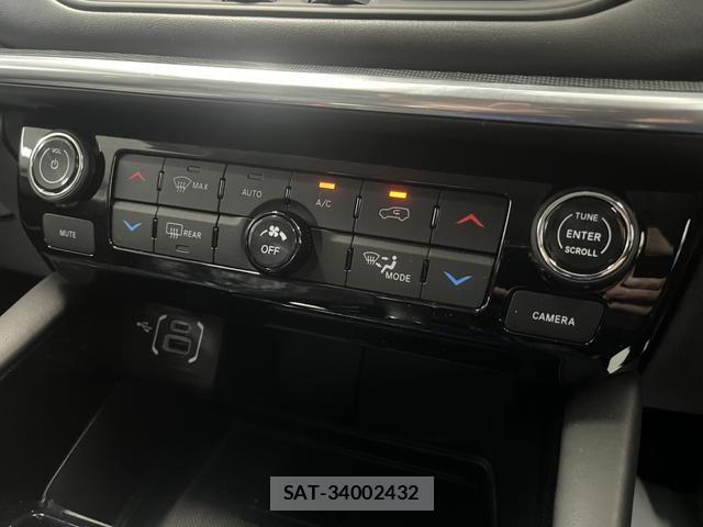 Jeep COMMANDER 2026-05 8659582-13