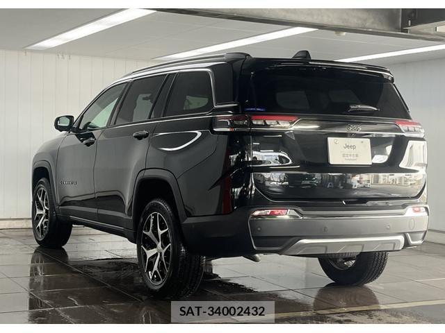 Jeep COMMANDER 2026-05 8659582-2