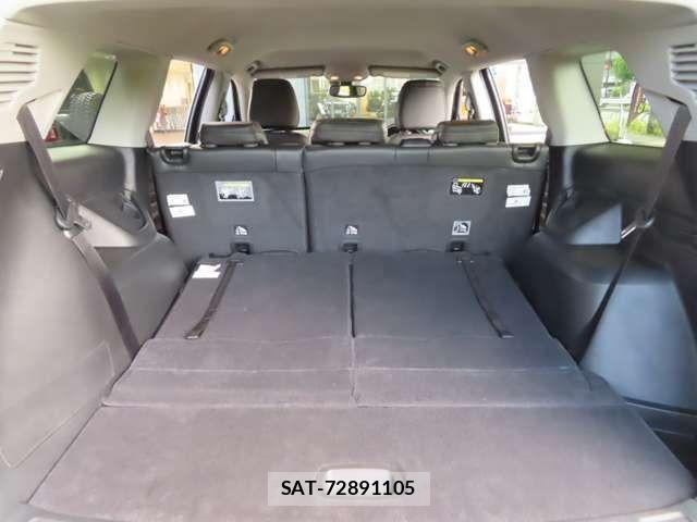 Jeep COMMANDER 2026-03 8742870-13