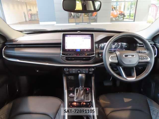 Jeep COMMANDER 2026-03 8742870-15
