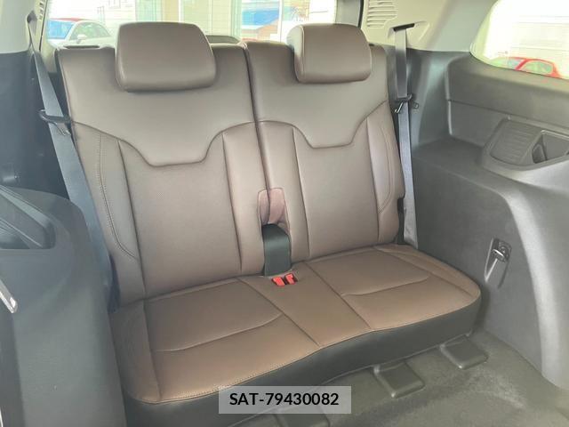 Jeep COMMANDER 2026-06 8742869-14