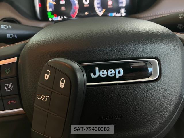 Jeep COMMANDER 2026-06 8742869-19