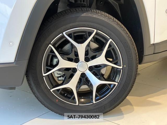Jeep COMMANDER 2026-06 8742869-3