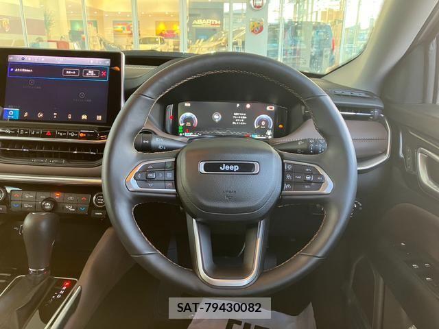 Jeep COMMANDER 2026-06 8742869-7