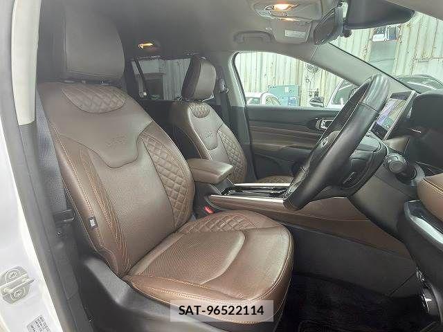 Jeep COMMANDER 2024-02 8796262-9