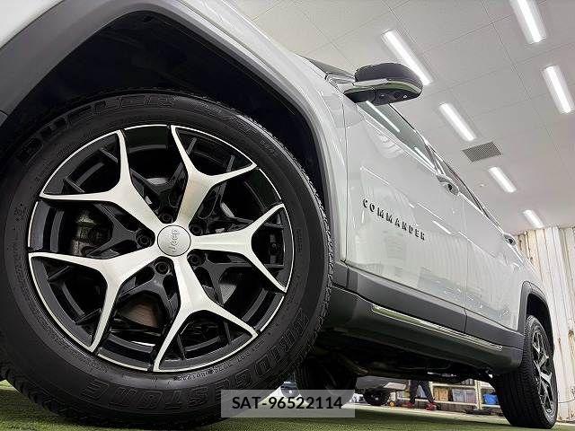 Jeep COMMANDER 2024-02 8796262-18