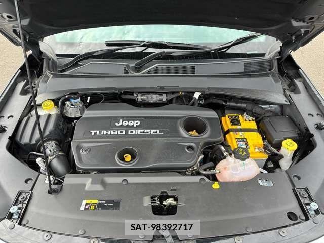 Jeep COMMANDER 2023-10 8829593-9