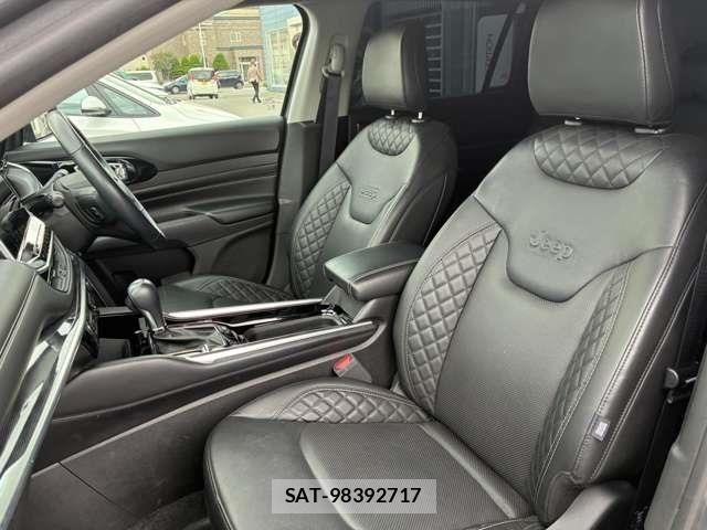 Jeep COMMANDER 2023-10 8829593-18