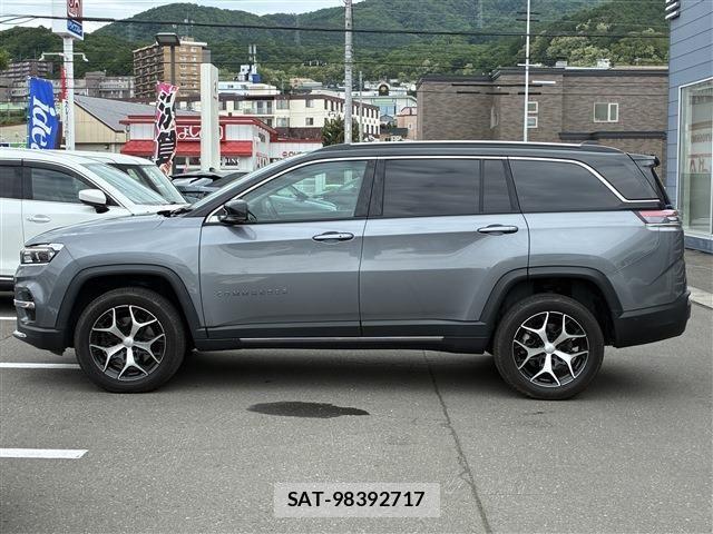 Jeep COMMANDER 2023-10 8829593-7