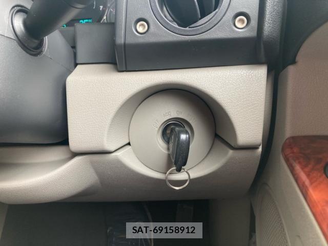Jeep COMMANDER 2007-05 8829594-13