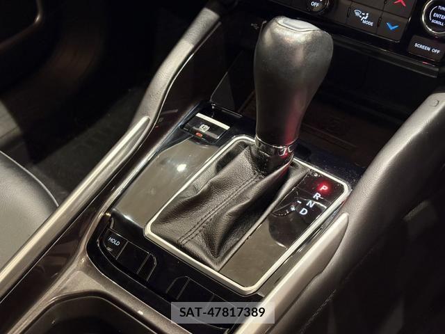 Jeep COMMANDER 2023-06 8871210-12