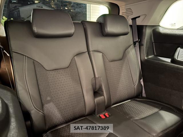 Jeep COMMANDER 2023-06 8871210-5