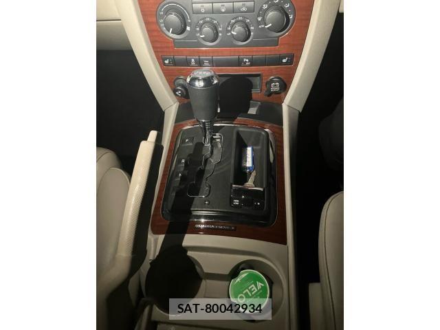 Jeep COMMANDER 2009-04 8880199-20