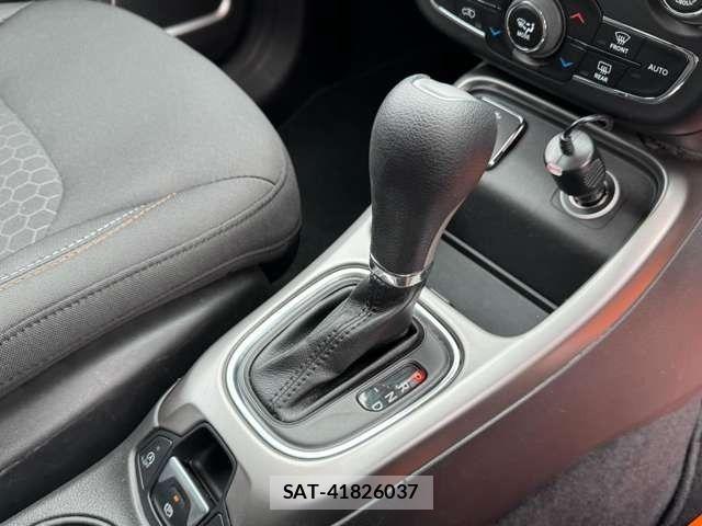 Jeep COMPASS 2018-07 6676420-18