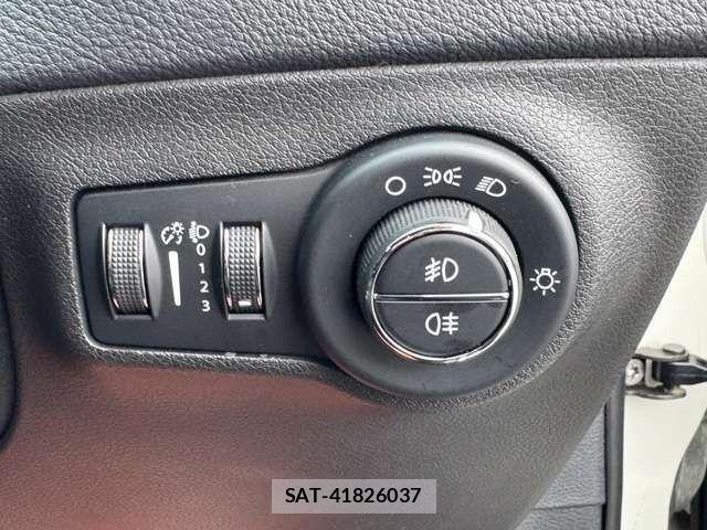 Jeep COMPASS 2018-07 6676420-21