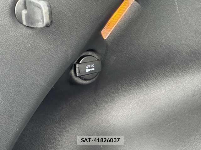 Jeep COMPASS 2018-07 6676420-23