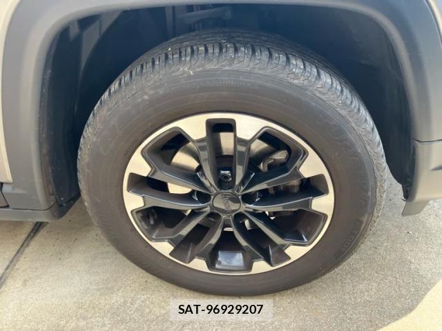 Jeep COMPASS 2022-05 7962137-6