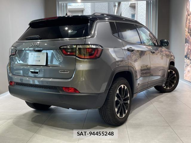 Jeep COMPASS 2021-07 8130652-2