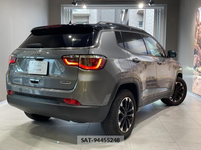 Jeep COMPASS 2021-07 8130652-5