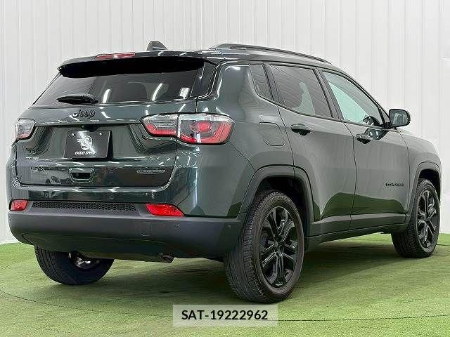 Jeep COMPASS 2023-08 8245495-15